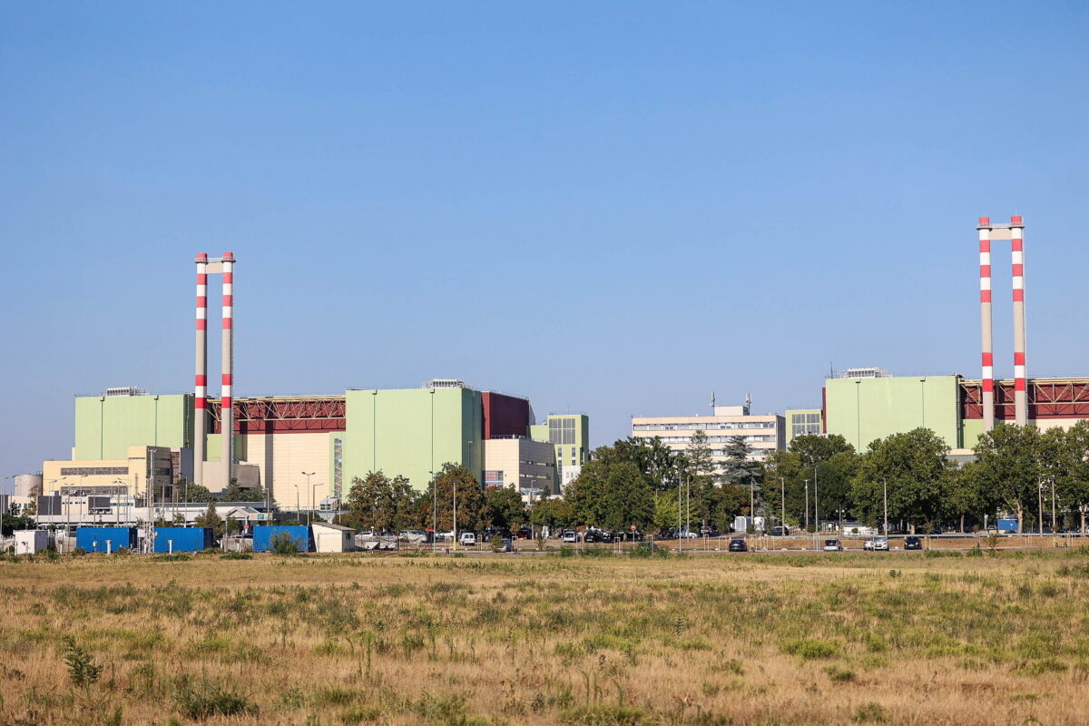 Hungary: Danube runs dry, risk of Paks nuclear power station shutdown