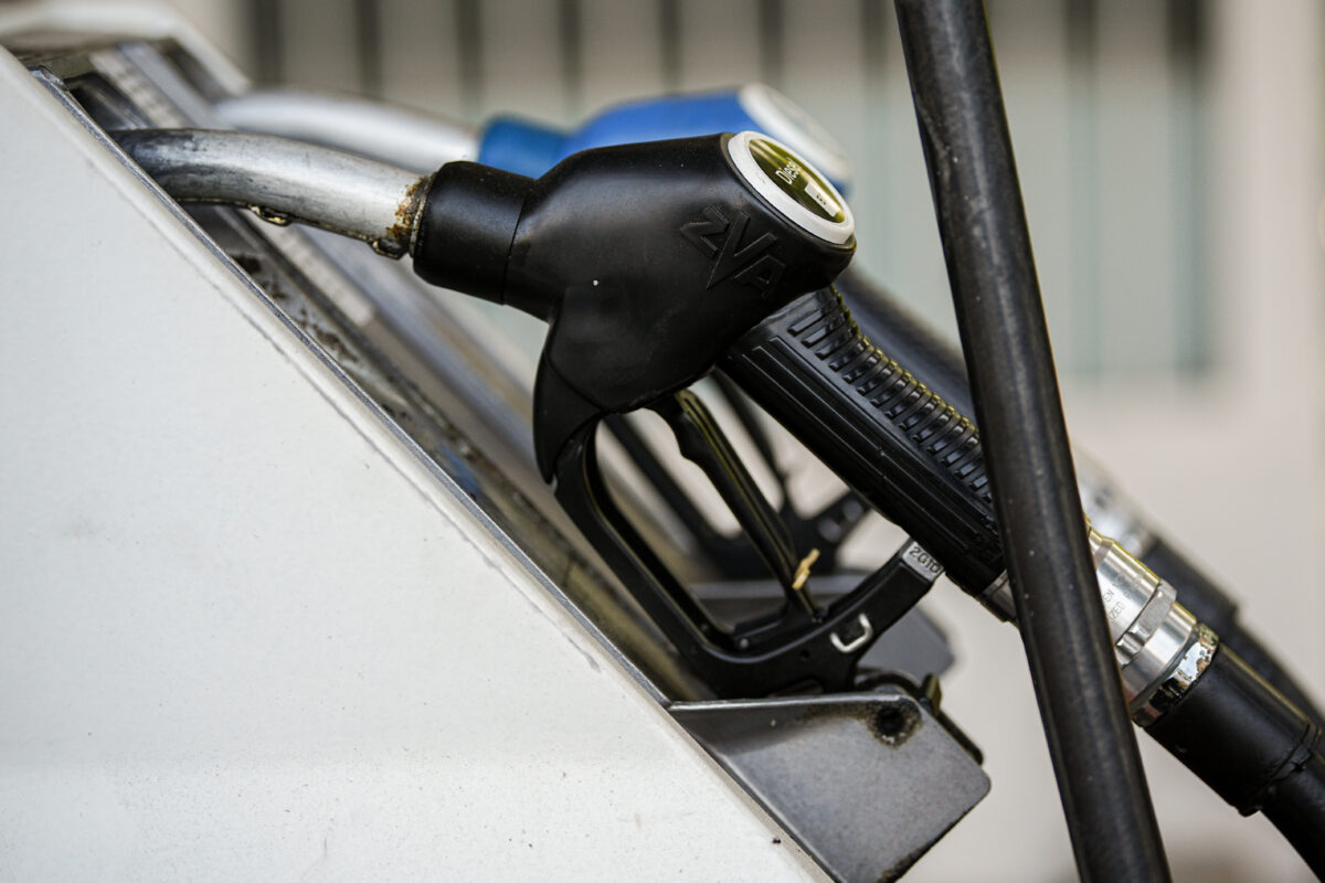 Fuel prices, Codacons: ‘First tentative falls, but still insufficient’