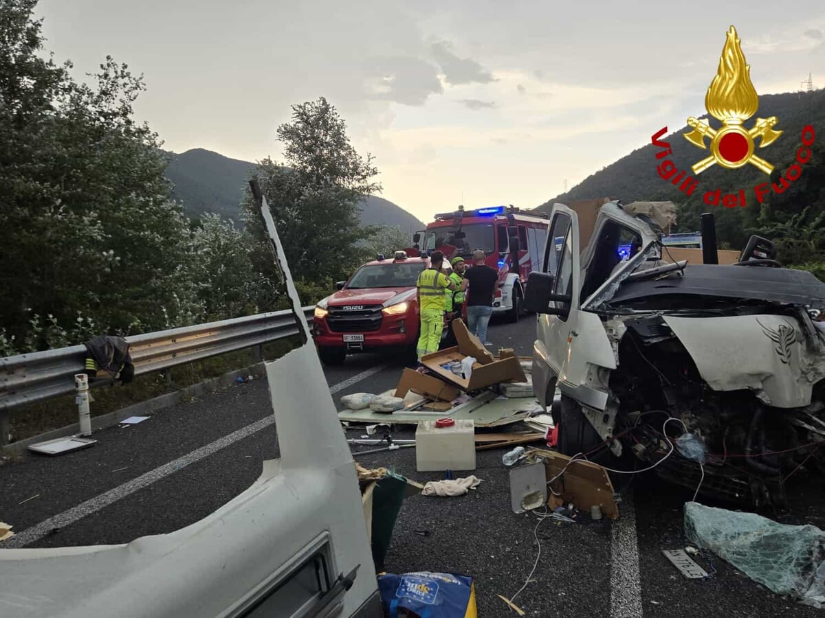 Rieti: the three patients in intensive care following an accident have been discharged; two are in a serious but stable condition Rieti: the three patients in intensive care following an accident have been discharged; two are in a serious but stable condition