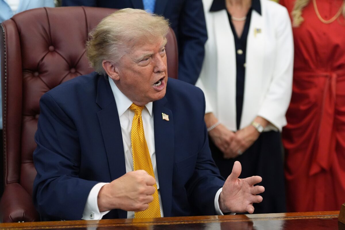 “Iran, Trump: ‘Hormuz will reopen very soon or Tehran will be hit hard'” “Iran, Trump: ‘Hormuz will reopen very soon or Tehran will be hit hard'”