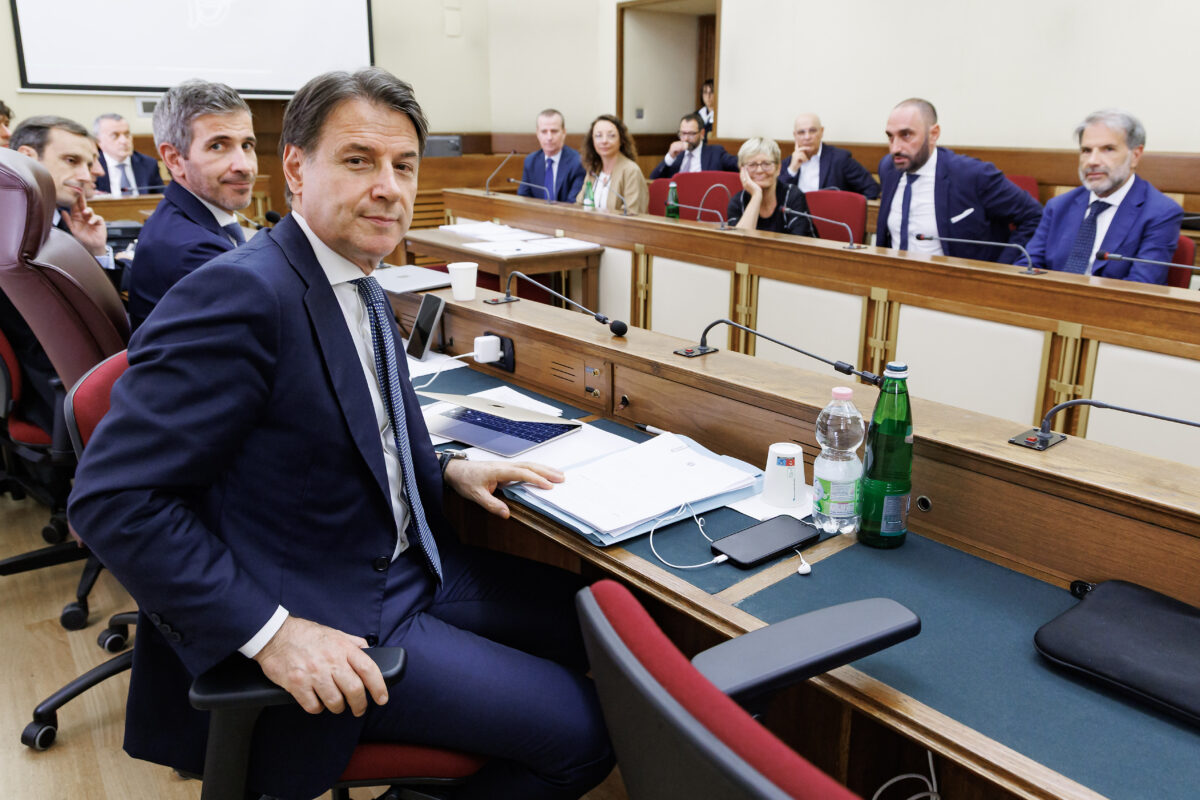 Covid, Conte: “Meloni is orchestrating a firing squad – she must deal with me transparently” Covid, Conte: “Meloni is orchestrating a firing squad – she must deal with me transparently”