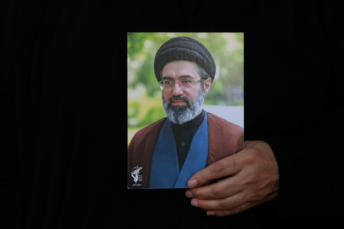 Iran: opposition media report that Mojtaba Khamenei may be on his deathbed Iran: opposition media report that Mojtaba Khamenei may be on his deathbed