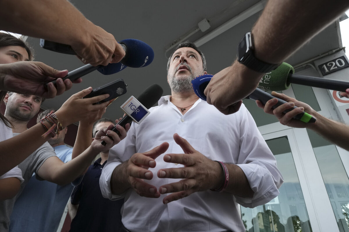 Salvini: ‘We defend Europe’s borders; Spain has not done so’ Salvini: ‘We defend Europe’s borders; Spain has not done so’