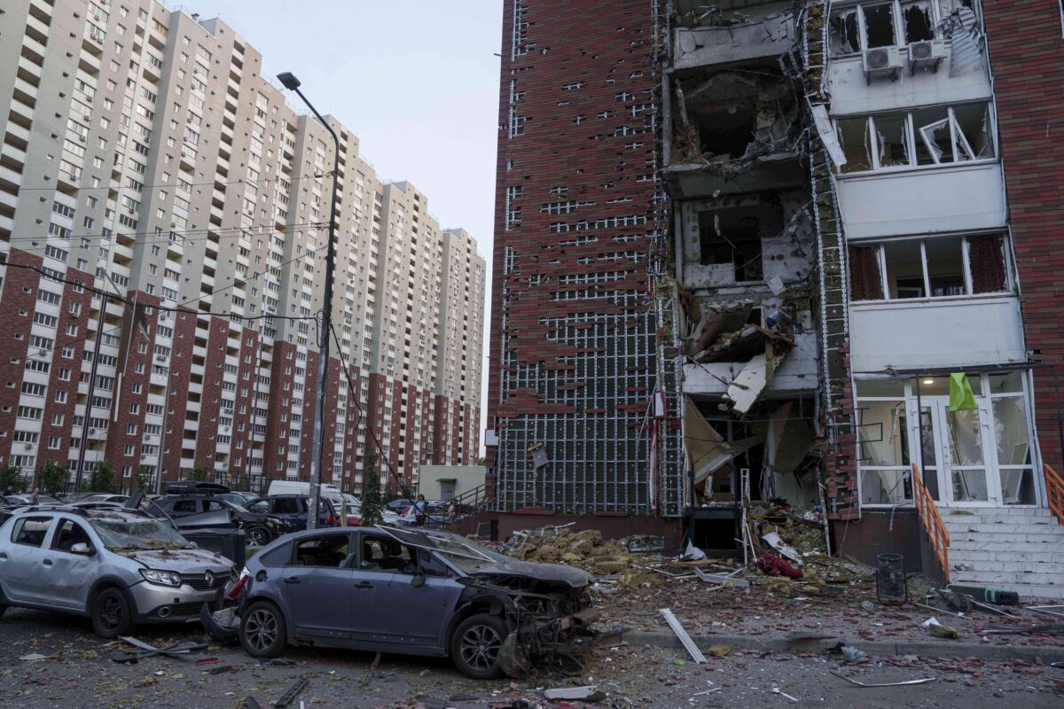 Ukraine, Russian attacks on Odesa and Sumy: several injured