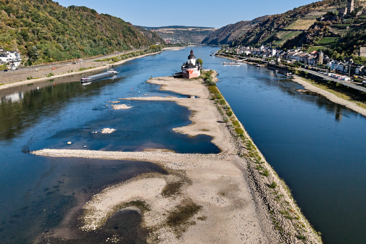 Germany: drought alert, Rhine heading for record low levels