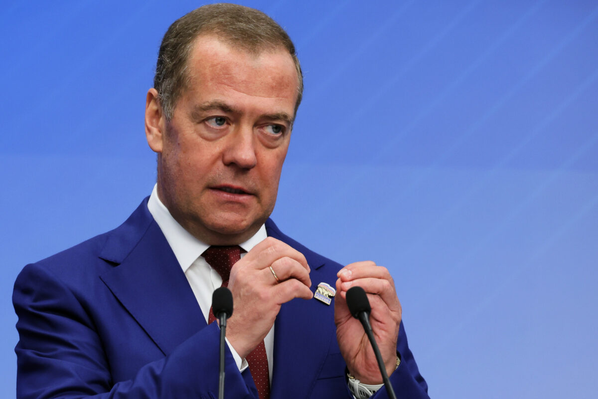 Ukraine, Medvedev: ‘Russia has the right to attack any enemy vessel’