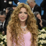 Colombia, singer Shakira visits areas hit by earthquake
