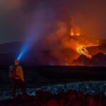 Etna: Strombolian activity resumes at the Voragine crater, accompanied by ash