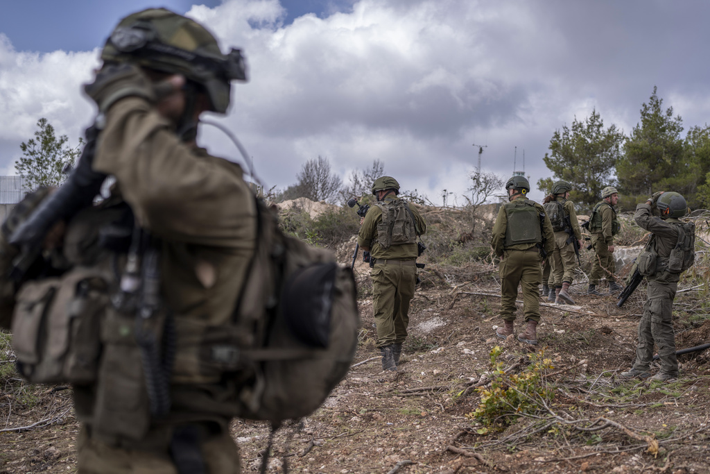 West Bank: clashes between settlers and the IDF; four people detained West Bank: clashes between settlers and the IDF; four people detained