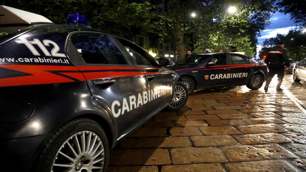 Potenza, woman found dead at home: investigation underway for murder
