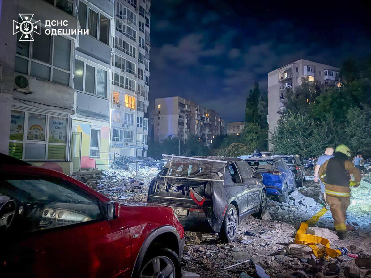 Ukraine, new massive Russian attacks overnight: 17 injured in Odesa region Ukraine, new massive Russian attacks overnight: 17 injured in Odesa region
