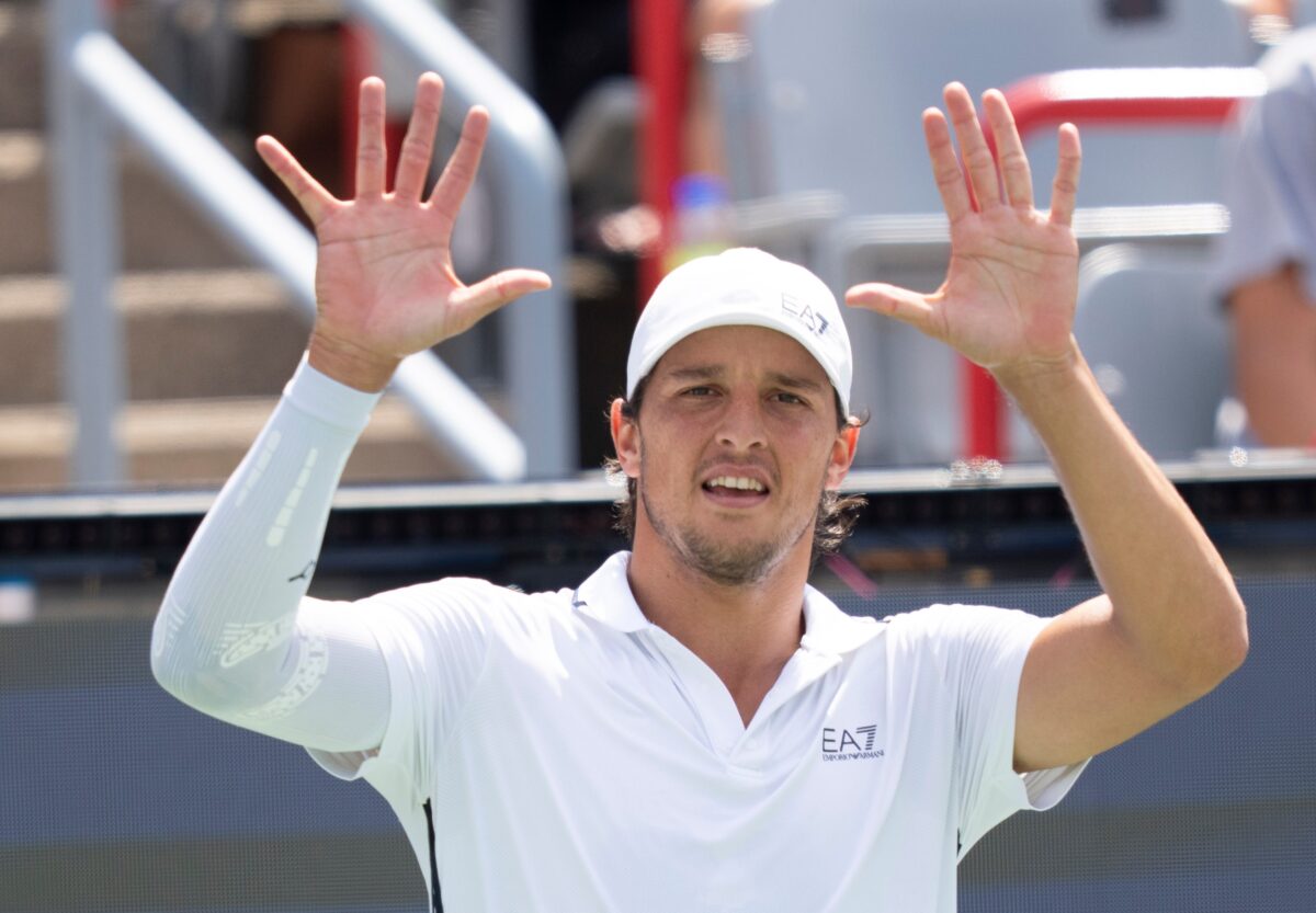 US Open: Darderi beats Sweeny to reach the last 16 US Open: Darderi beats Sweeny to reach the last 16