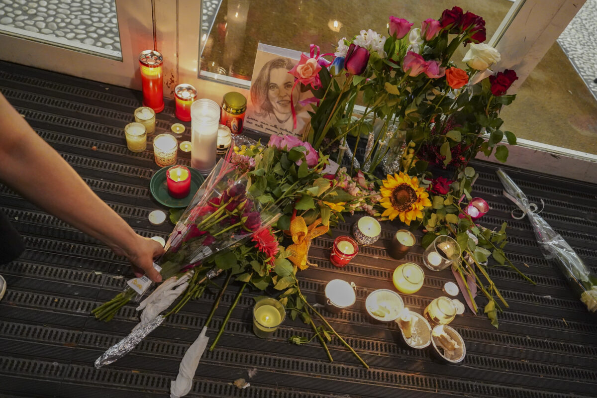 Florence: post-mortem examinations to be carried out today on the bodies of Lorena Isceri and Federico Vella Florence: post-mortem examinations to be carried out today on the bodies of Lorena Isceri and Federico Vella