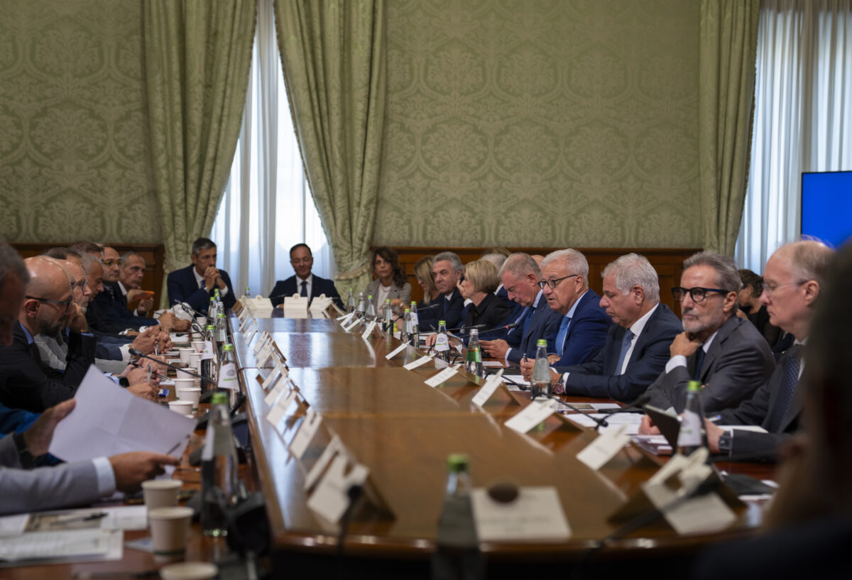 Former Ilva: Government does not rule out public stake if plan is sound Former Ilva: Government does not rule out public stake if plan is sound