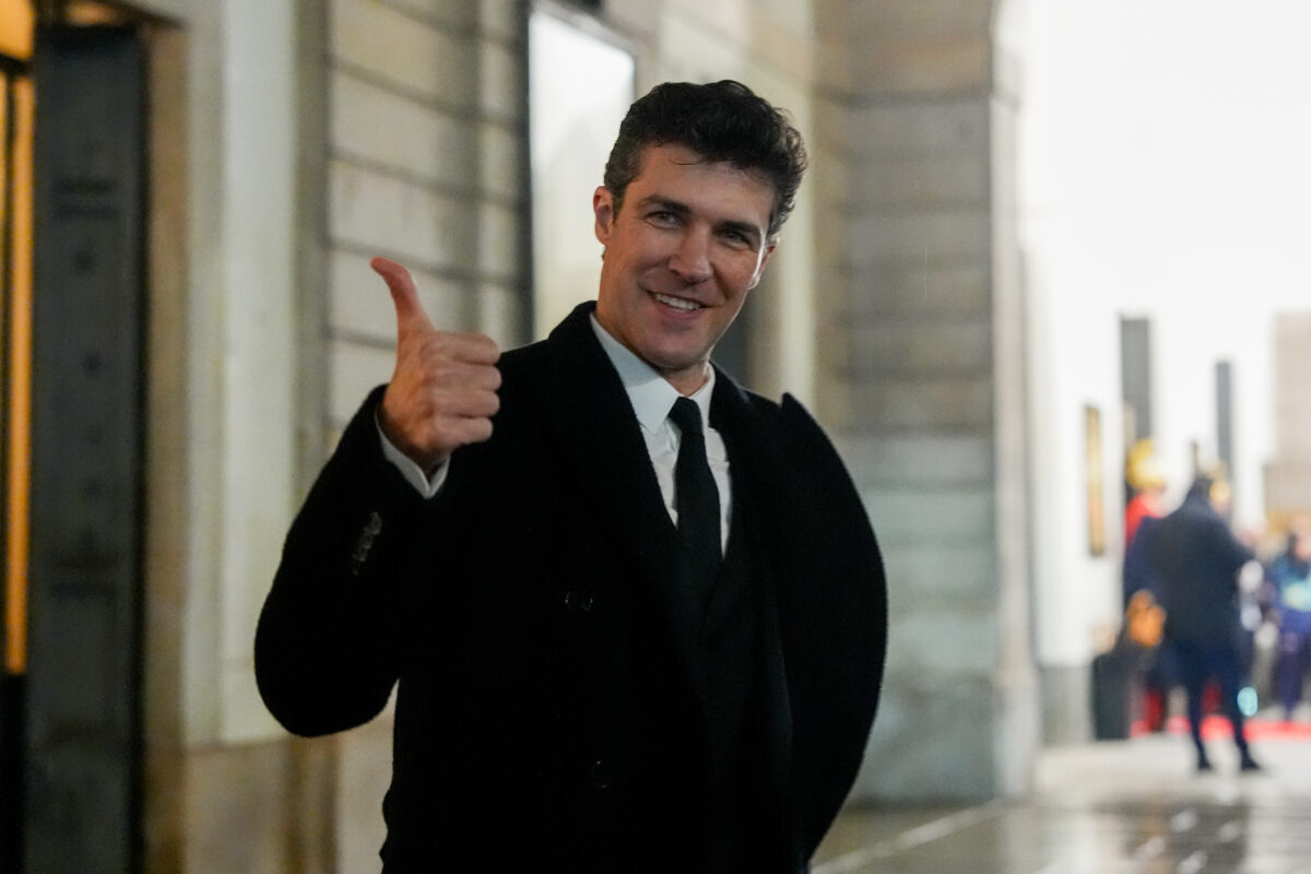 Intesa Sp: Fideuram launches new corporate campaign featuring Roberto Bolle Intesa Sp: Fideuram launches new corporate campaign featuring Roberto Bolle