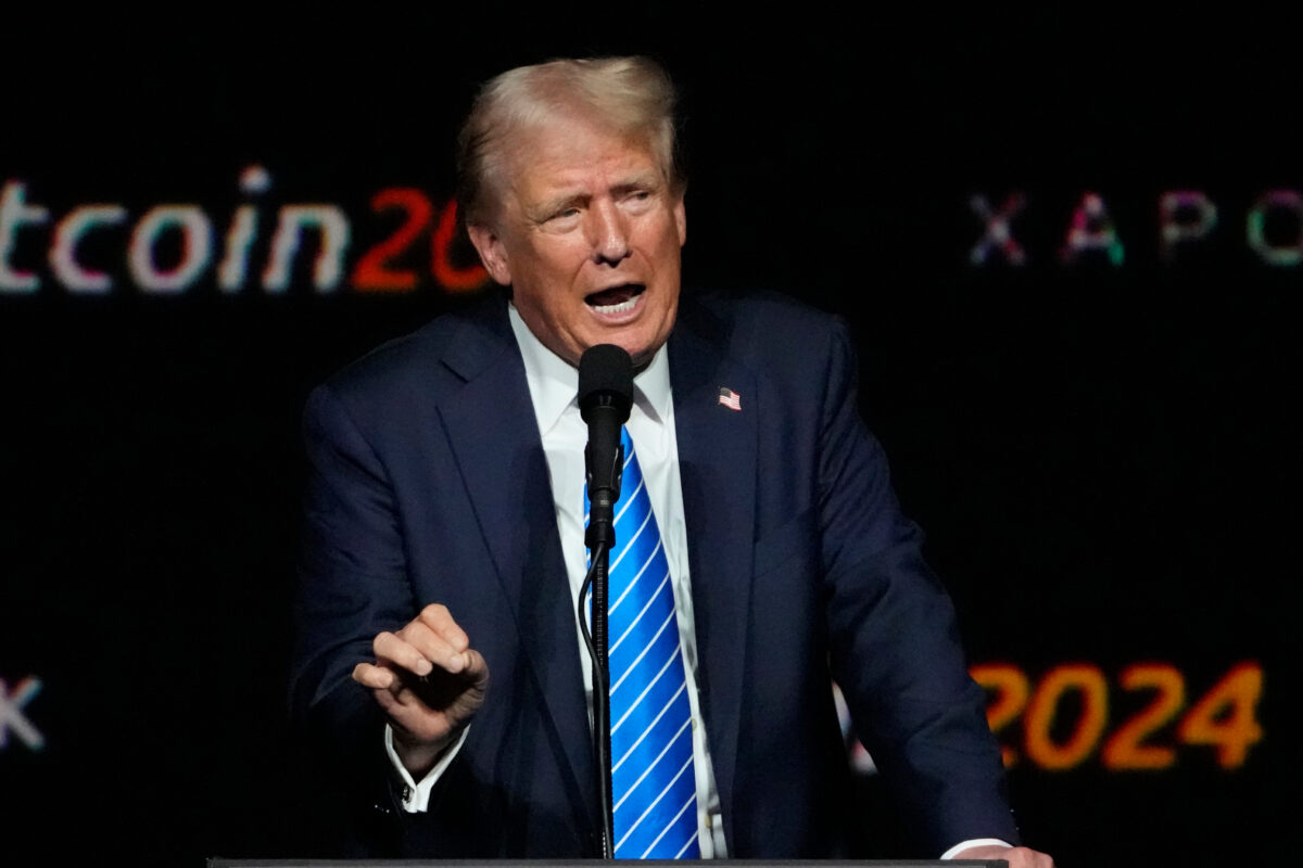 US: 22 states sue Trump administration over new green card rule US: 22 states sue Trump administration over new green card rule