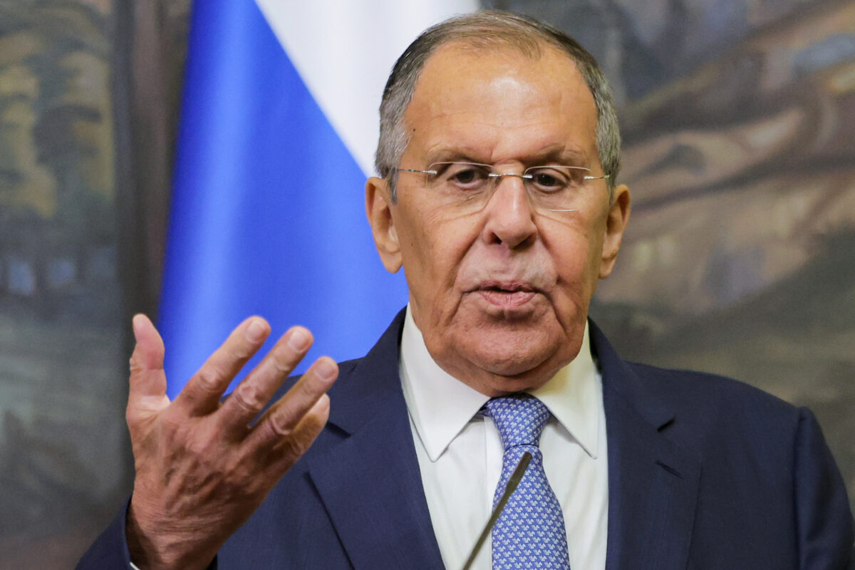 Ucraina, Lavrov: “Russia sempre pronta a riprendere negoziati con Kiev”