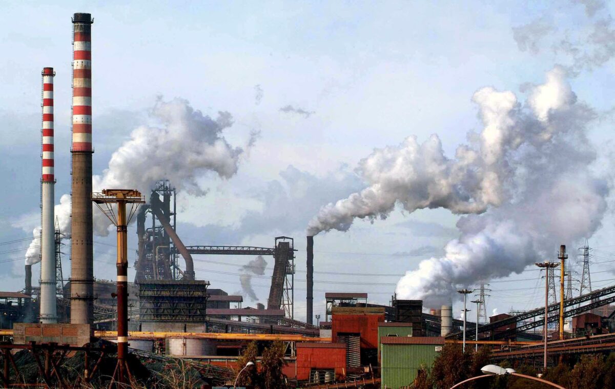 Former Ilva: trade union-government talks begin at Palazzo Chigi, chaired by Mantovano Former Ilva: trade union-government talks begin at Palazzo Chigi, chaired by Mantovano