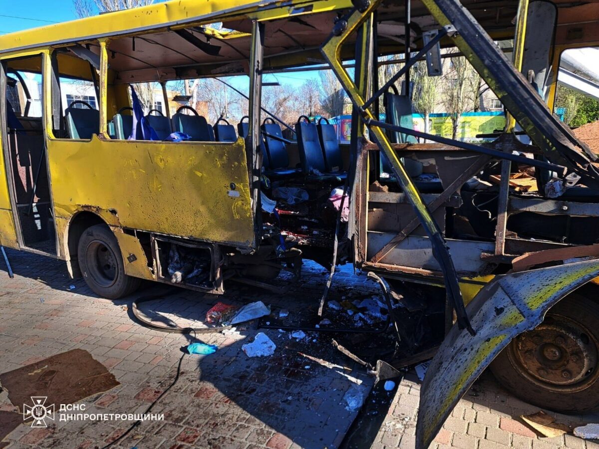 Ukraine: Kyiv, 5 dead in Russian attack on bus in Nikopol Ukraine: Kyiv, 5 dead in Russian attack on bus in Nikopol